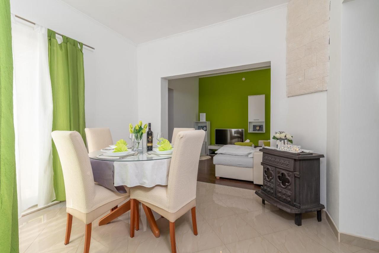 Roko Apartment